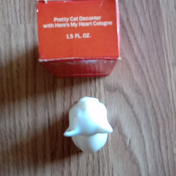 Avon 80s pretty cat decanter n.i.b. - Picture 12 of 16